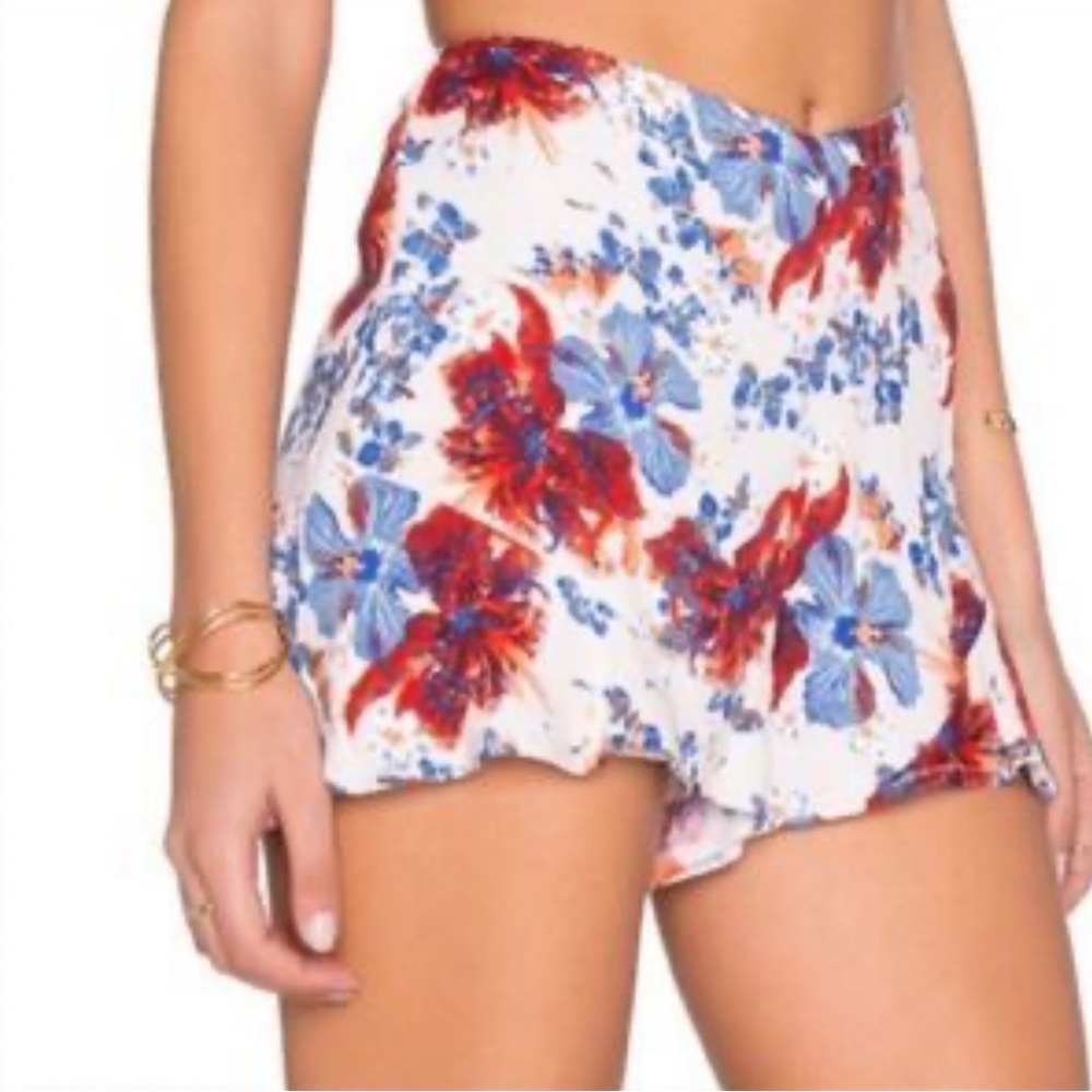 Free People Women's Fiona Flutter Shorts sz 6 Boho Cottagecore Coquette Coastal